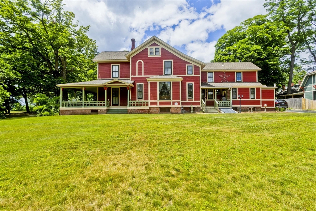 2 Crescent Hill Springfield, MA 01105 - Photo 2 of 42