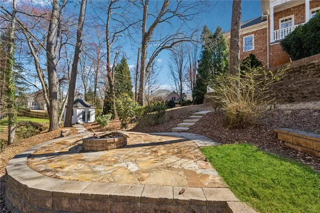 a view of a backyard with plants