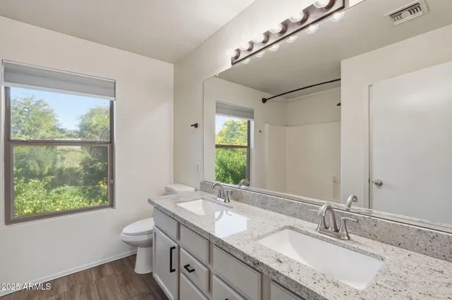 $2,800 | 2354 East Palm Beach Drive, Chandler, AZ 85249