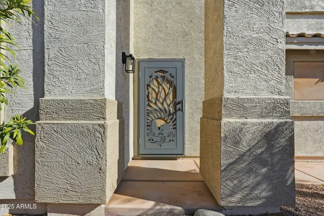 $2,800 | 2354 East Palm Beach Drive, Chandler, AZ 85249