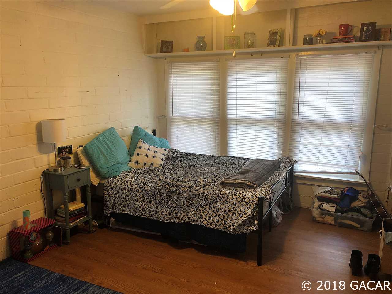 426 Northwest 25 Street Gainesville, FL 32607 - Photo 11 of 21