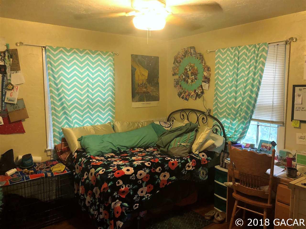 426 Northwest 25 Street Gainesville, FL 32607 - Photo 14 of 21