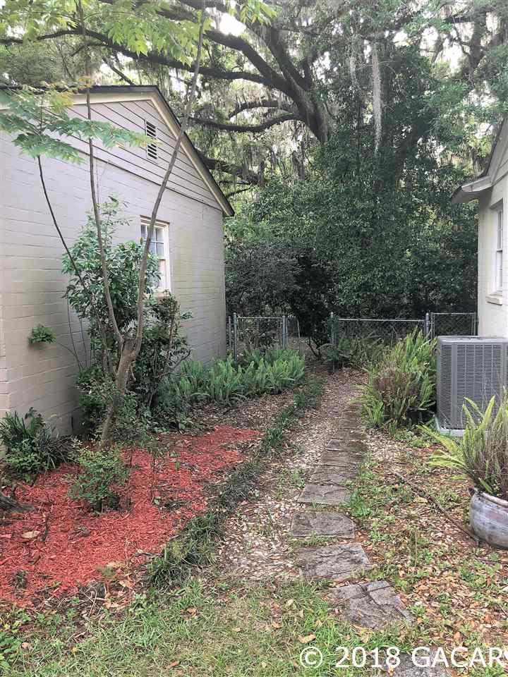 426 Northwest 25 Street Gainesville, FL 32607 - Photo 18 of 21