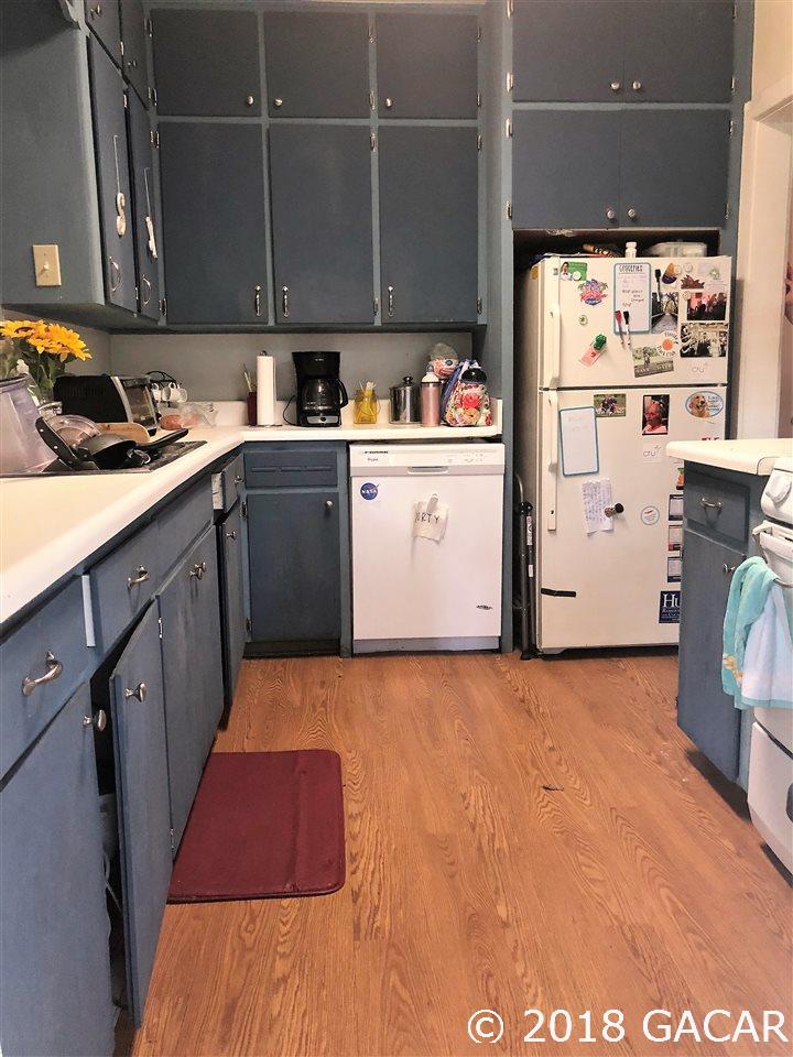 426 Northwest 25 Street Gainesville, FL 32607 - Photo 6 of 21