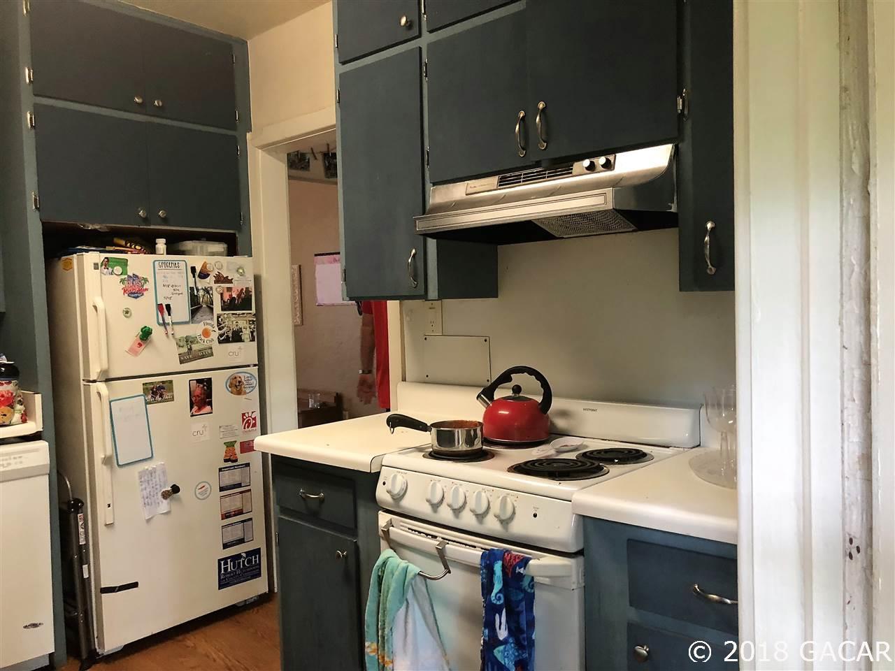 426 Northwest 25 Street Gainesville, FL 32607 - Photo 8 of 21