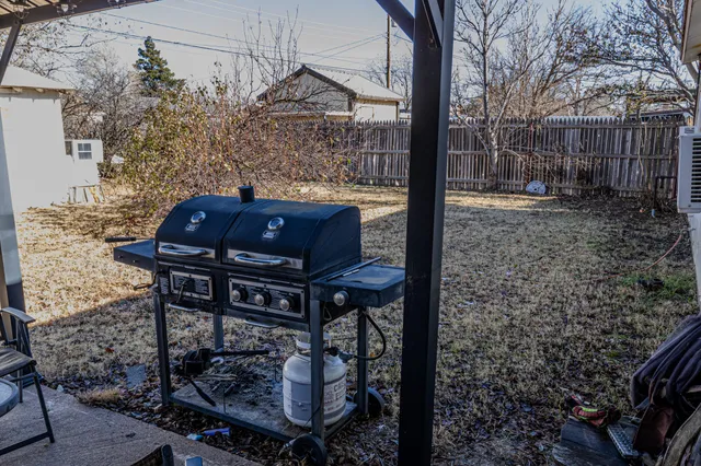 $103,000 | 1412 West 25th Street, Plainview, TX 79072