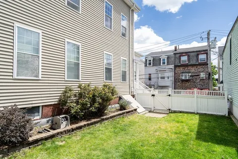 $815,000 | 27 Parker Street, Unit 2, Boston, MA 02129