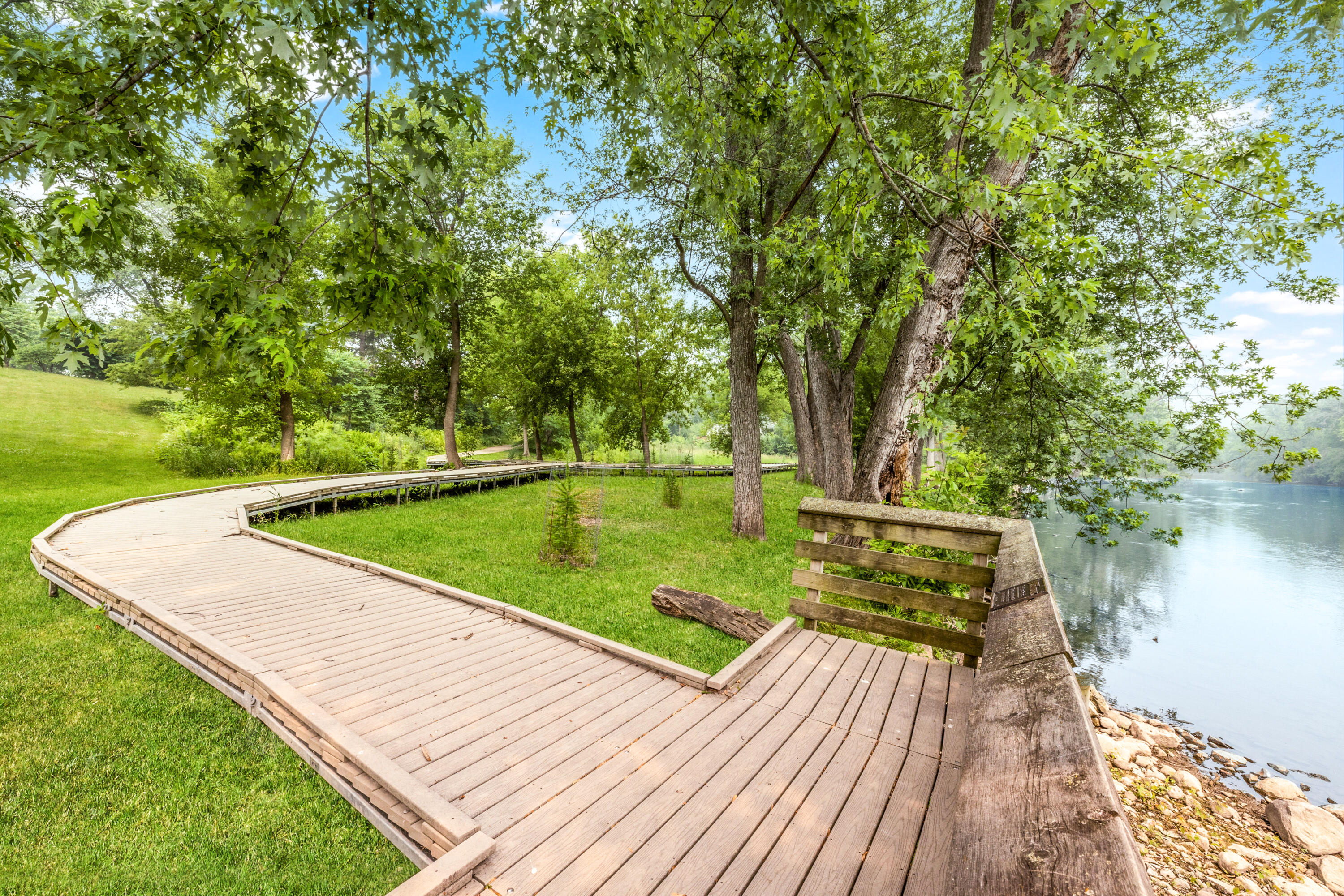 2516 Range Line Terrace Mequon, WI 53092 - Photo 11 of 12 Near Outdoor Activities