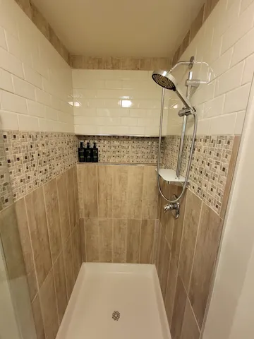 $1,995 | 75 Summer Street, Bristol, NH 03222