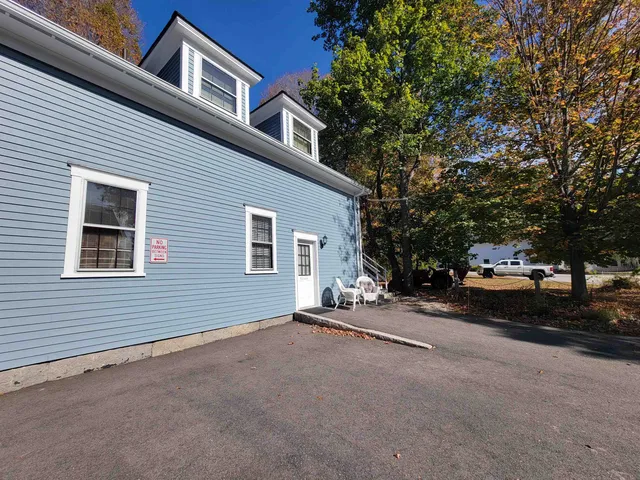 $1,995 | 75 Summer Street, Bristol, NH 03222