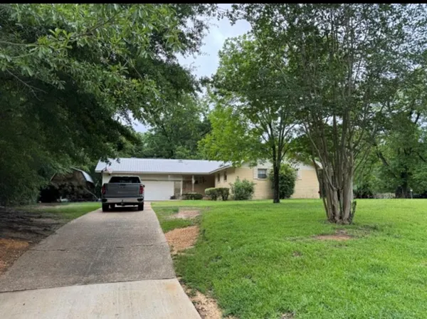 $139,500 | 705 Dogwood Trail, Dothan, AL 36301