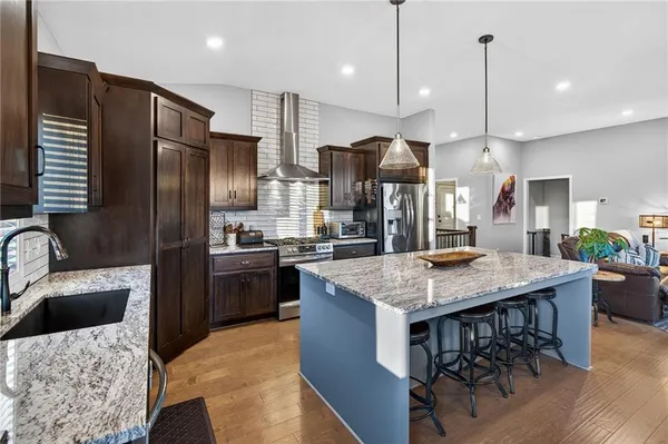 $569,000 | 3213 Southeast Mill Creek Lane, Lee's Summit, MO 64063
