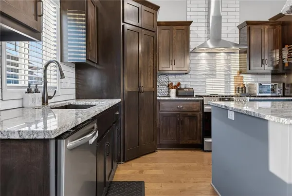 $569,000 | 3213 Southeast Mill Creek Lane, Lee's Summit, MO 64063