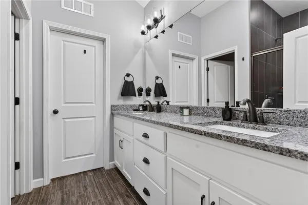 $569,000 | 3213 Southeast Mill Creek Lane, Lee's Summit, MO 64063
