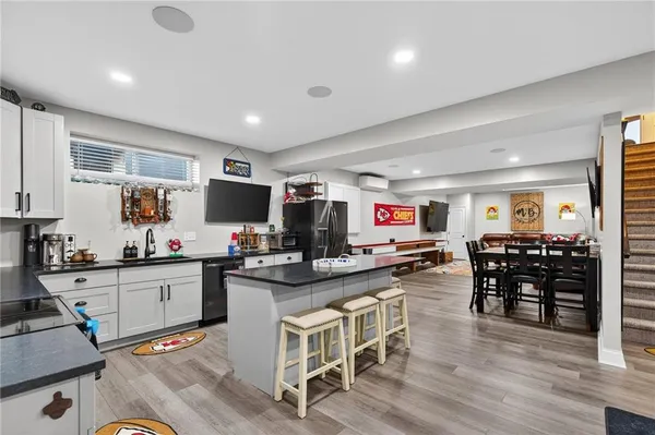 $569,000 | 3213 Southeast Mill Creek Lane, Lee's Summit, MO 64063