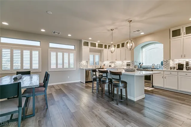 $5,999 | 10072 Kangaroo Island, Las Vegas, NV 89141