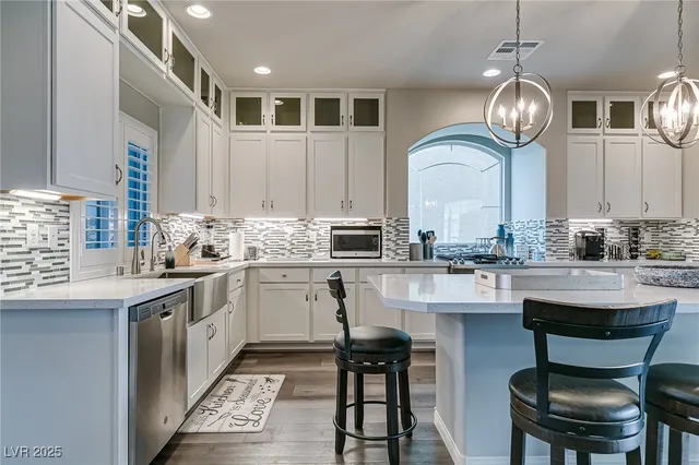 $5,999 | 10072 Kangaroo Island, Las Vegas, NV 89141