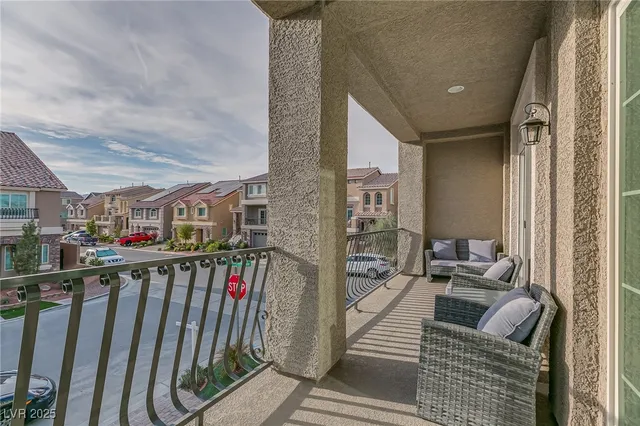 $5,999 | 10072 Kangaroo Island, Las Vegas, NV 89141