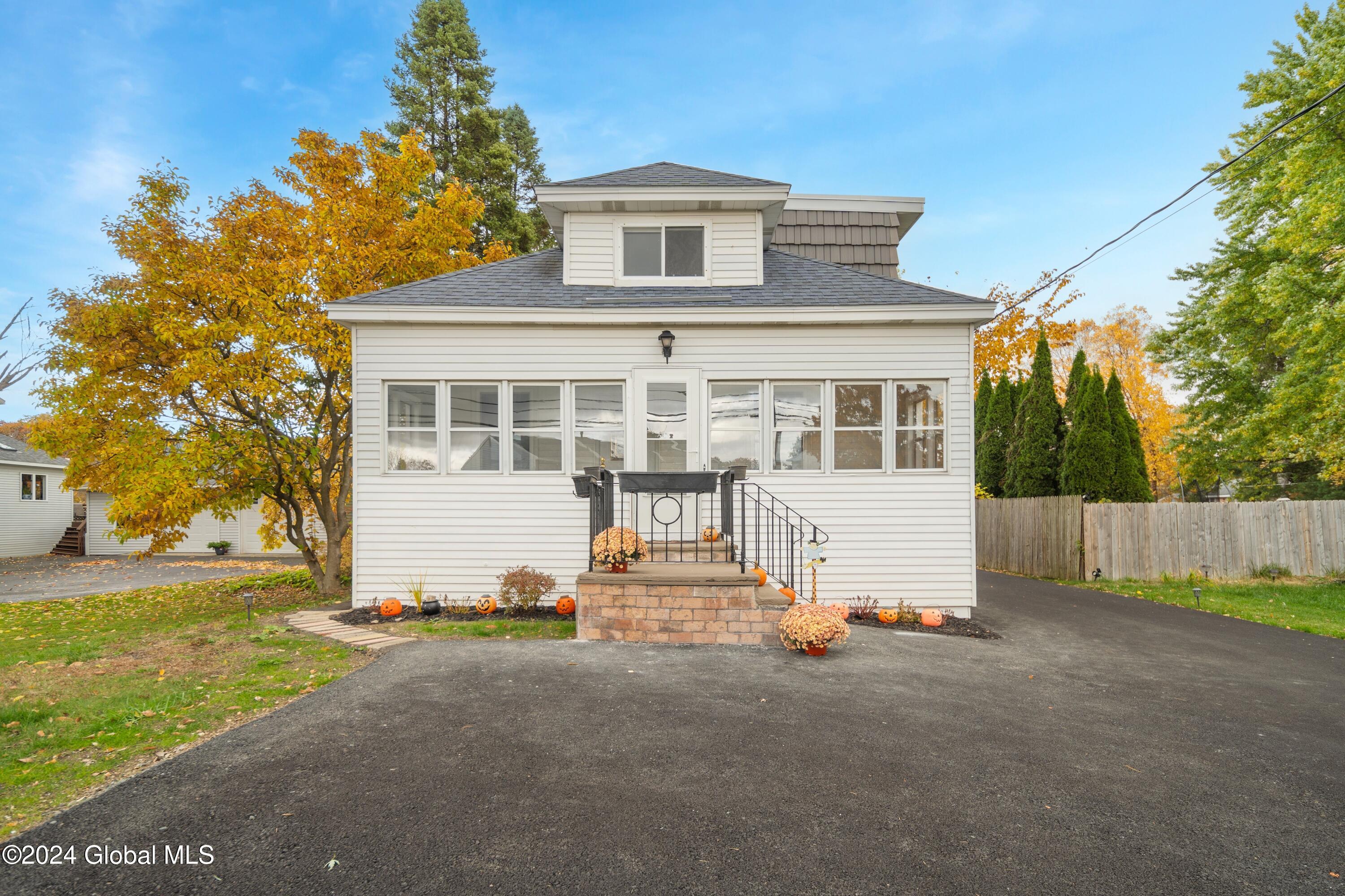 271 Old Loudon Road Colonie, NY 12110 - Photo 1 of 27 Exterior 01