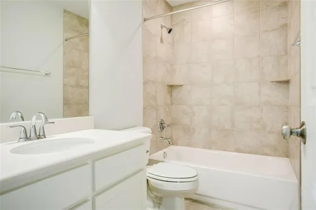 $3,300 | 2221 Longwood Drive, Carrollton, TX 75010