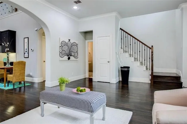 $3,300 | 2221 Longwood Drive, Carrollton, TX 75010