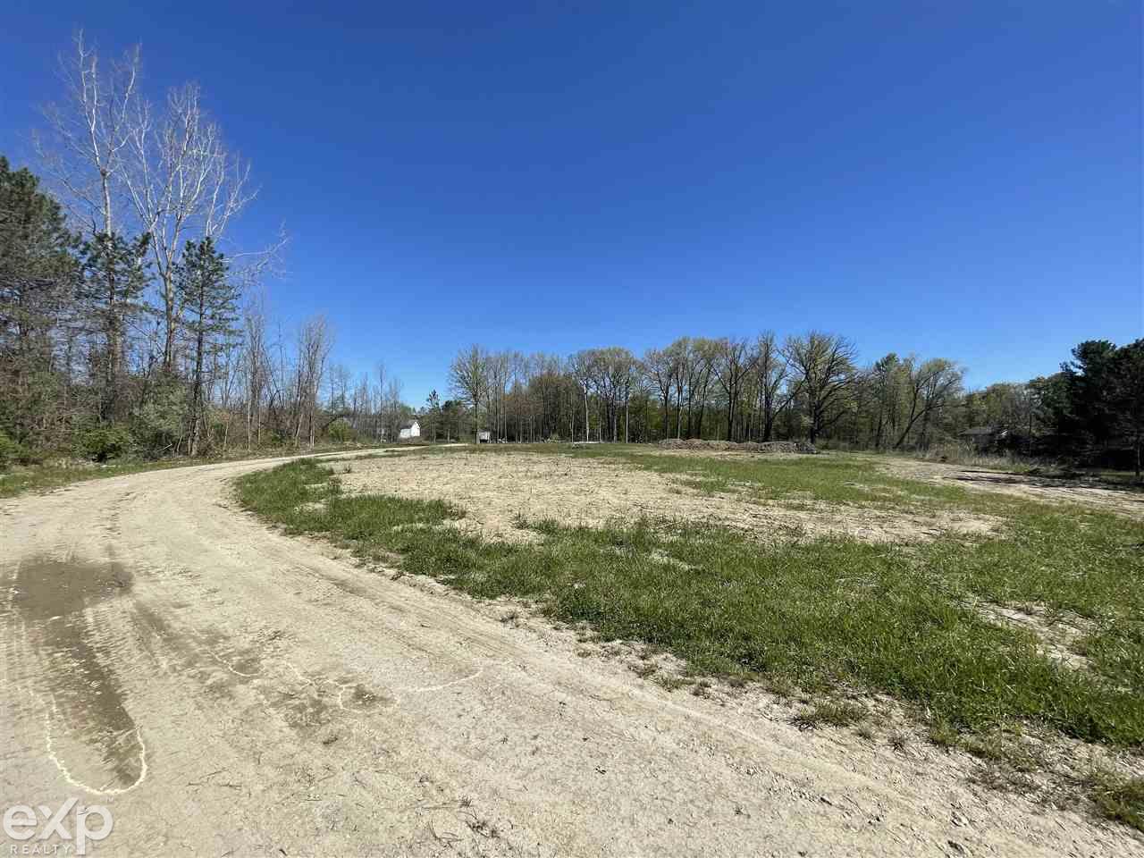 5205 36 Mile Road Romeo, MI 48065 - Photo 5 of 9