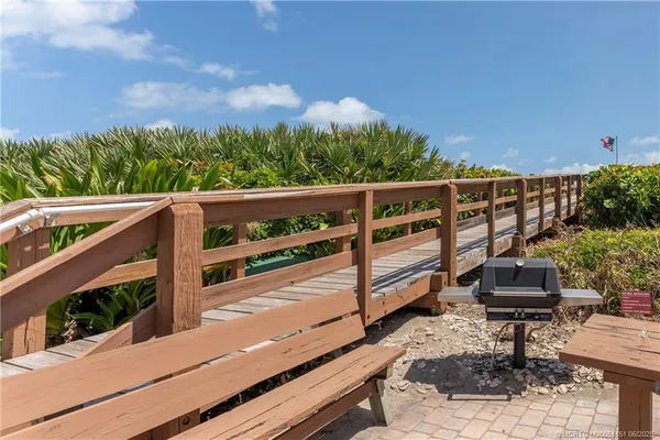 $569,000 | 2571 Northeast Ocean Boulevard, Unit 104, Jensen Beach, FL 34957