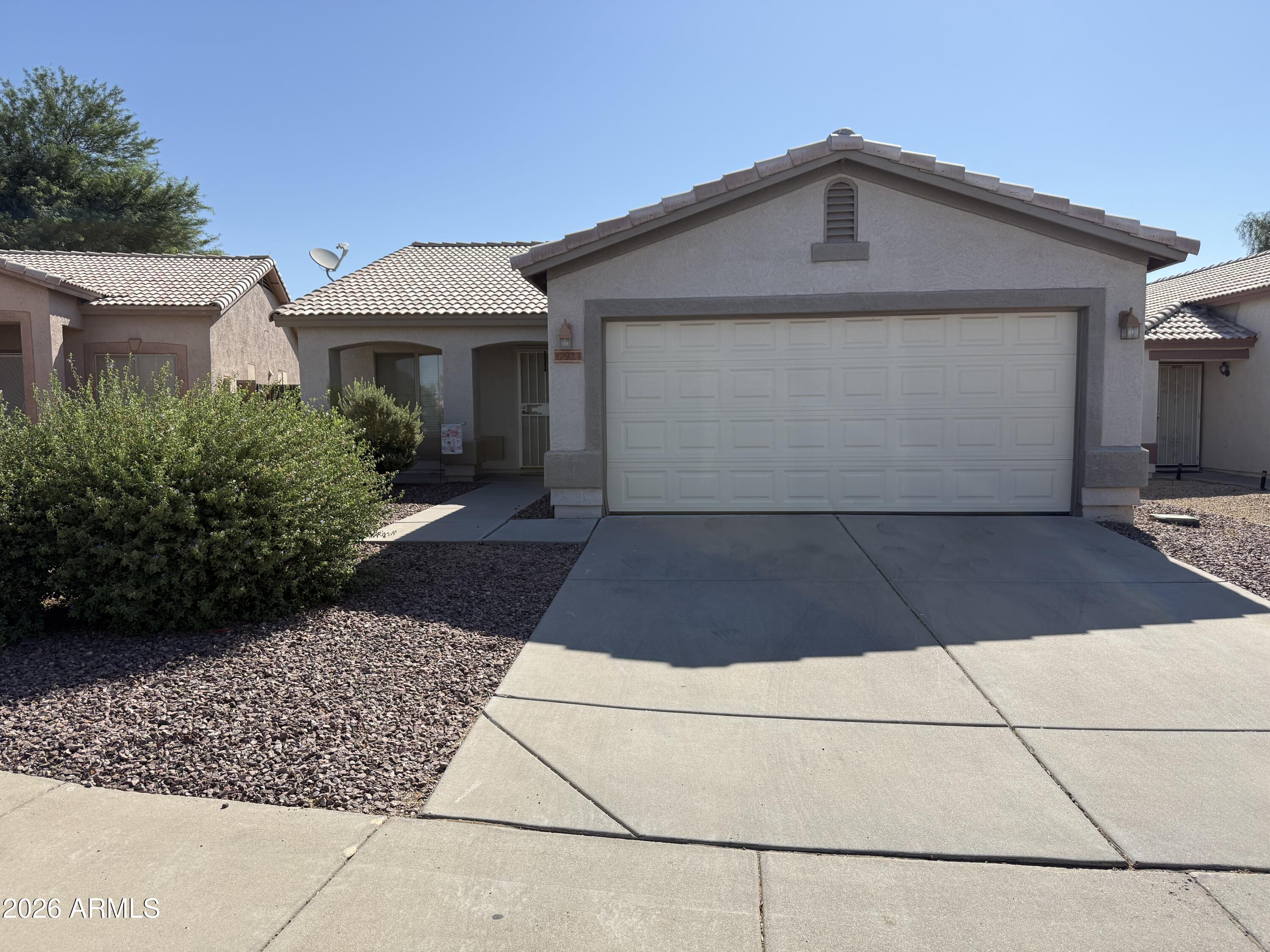 17923 North Reno Avenue Surprise, AZ 85374 - Photo 1 of 15