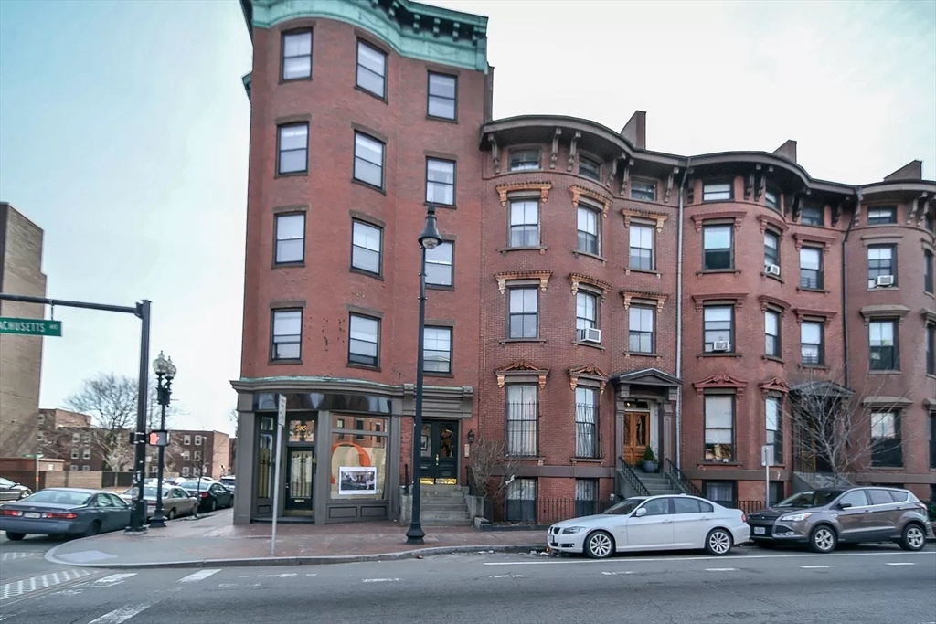 583 Massachusetts Avenue, Unit 5 Boston, MA 02118 - Photo 3 of 15 a building view