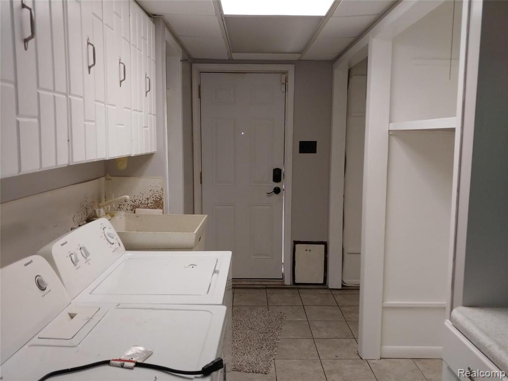 9211 Rucker Road Grosse Ile, MI 48138 - Photo 23 of 34
