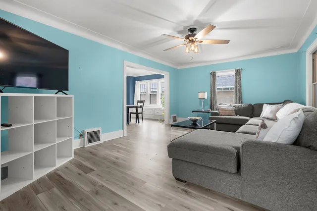 $200,000 | 505 West Van Hoesen Boulevard, Portage, MI 49024