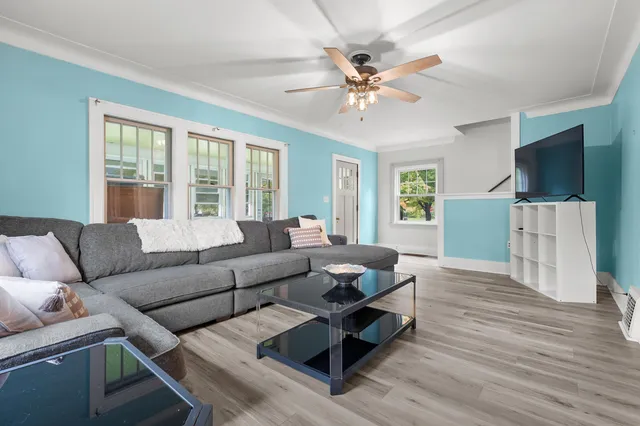 $200,000 | 505 West Van Hoesen Boulevard, Portage, MI 49024