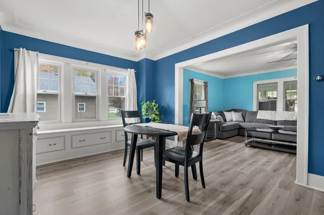 $200,000 | 505 West Van Hoesen Boulevard, Portage, MI 49024