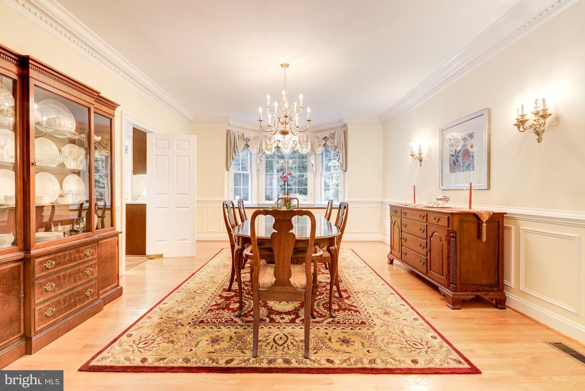 6800 Rannoch Road Bethesda, MD 20817 - Photo 14 of 53