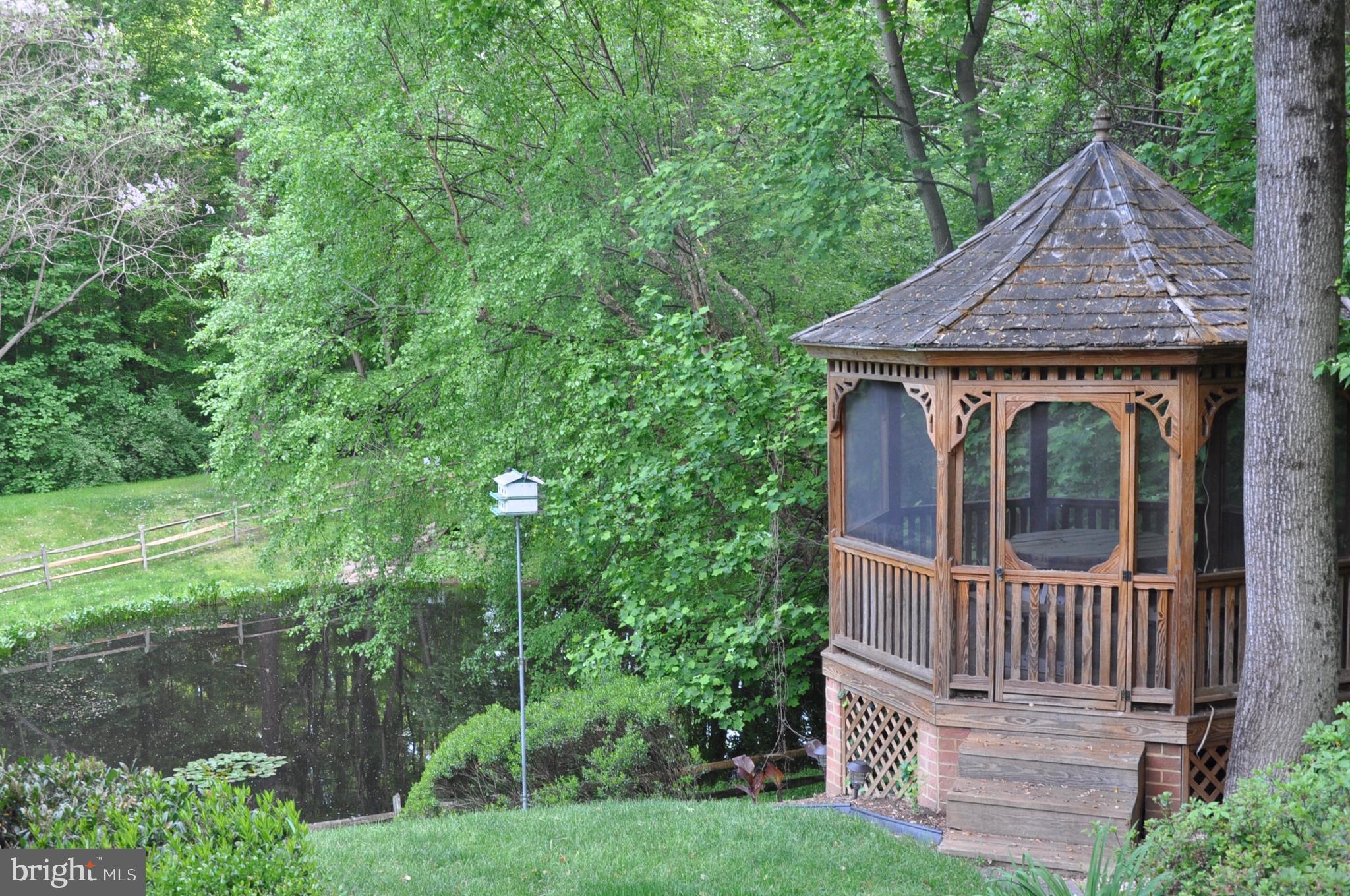 6800 Rannoch Road Bethesda, MD 20817 - Photo 20 of 53 Spring view and gazebo