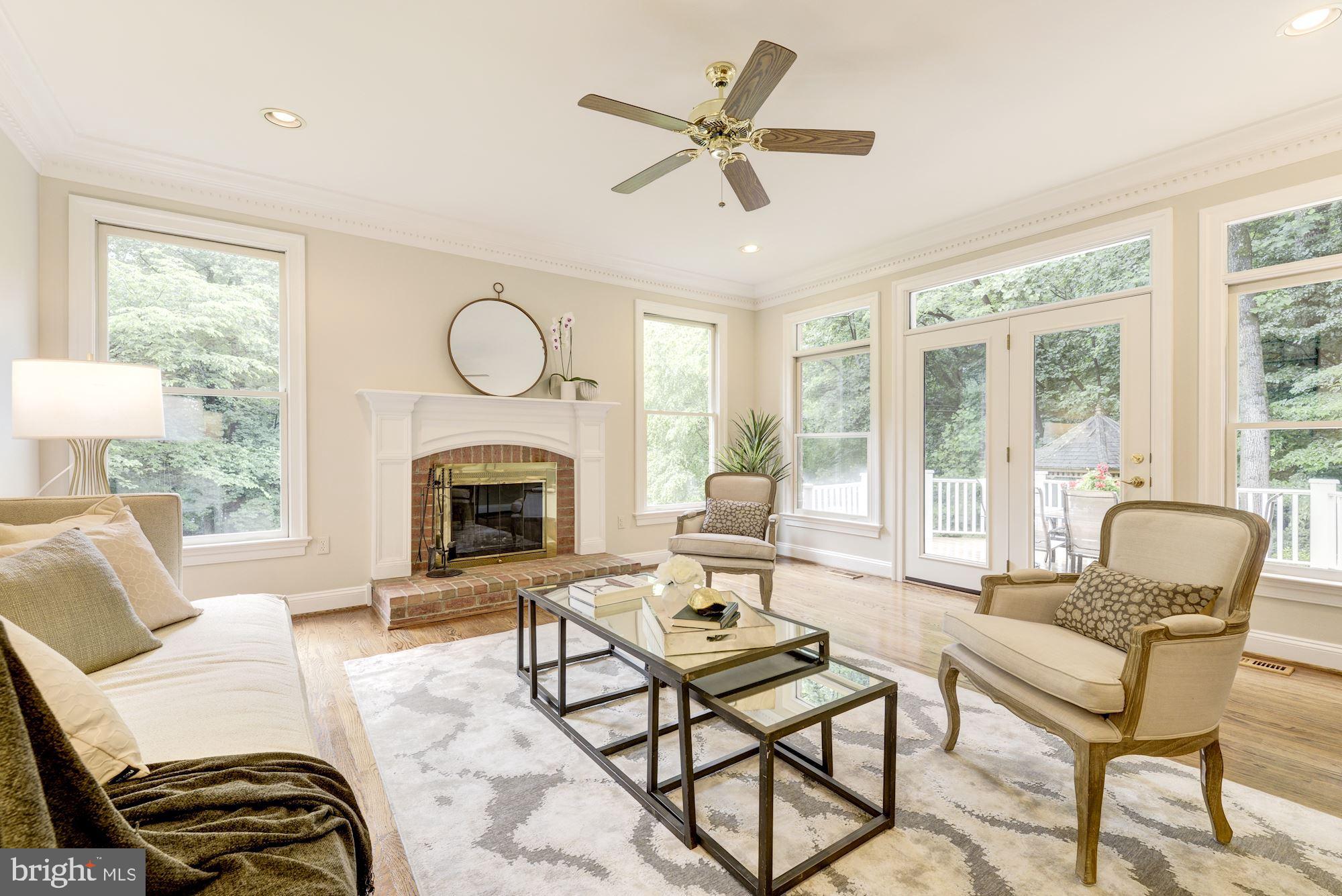 6800 Rannoch Road Bethesda, MD 20817 - Photo 3 of 53