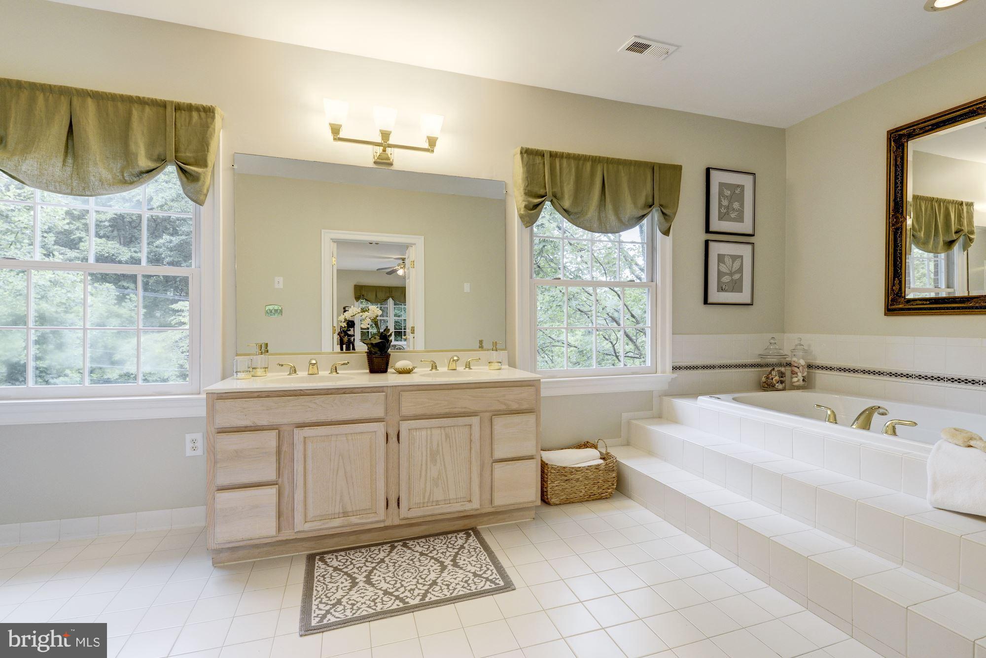 6800 Rannoch Road Bethesda, MD 20817 - Photo 27 of 53