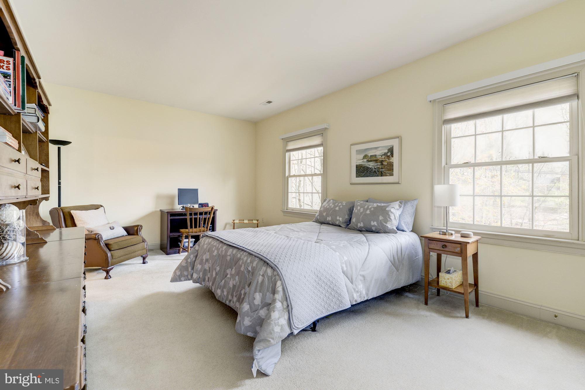 6800 Rannoch Road Bethesda, MD 20817 - Photo 28 of 53 King sized second bedroom