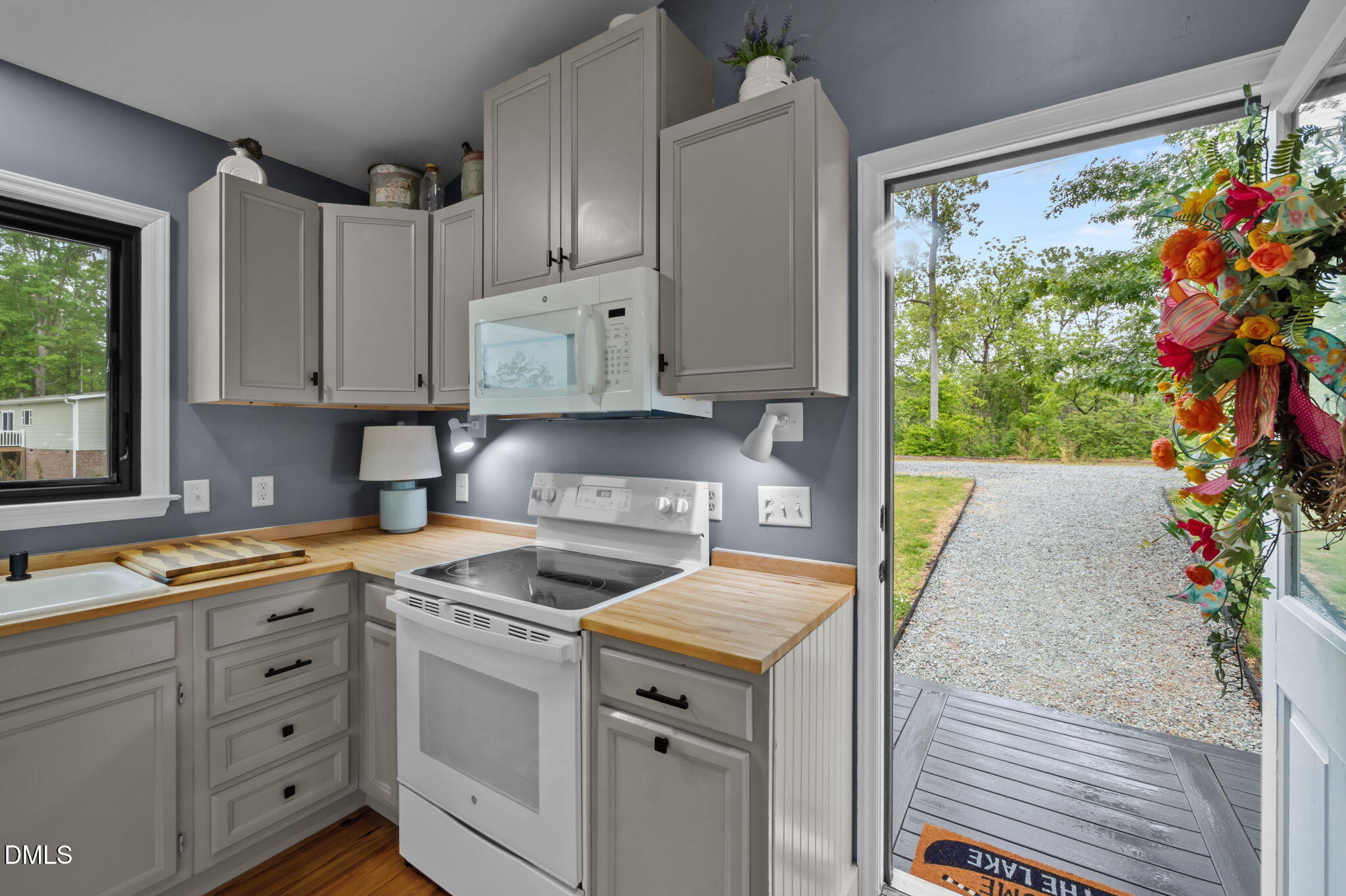 237 Willifords Point Road Roxboro, NC 27574 - Photo 7 of 21 28-web-or-mls-P1121446