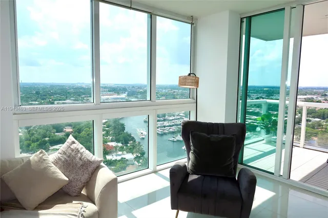 $460,000 | 1861 Northwest S River Drive, Unit 2505, Miami, FL 33125