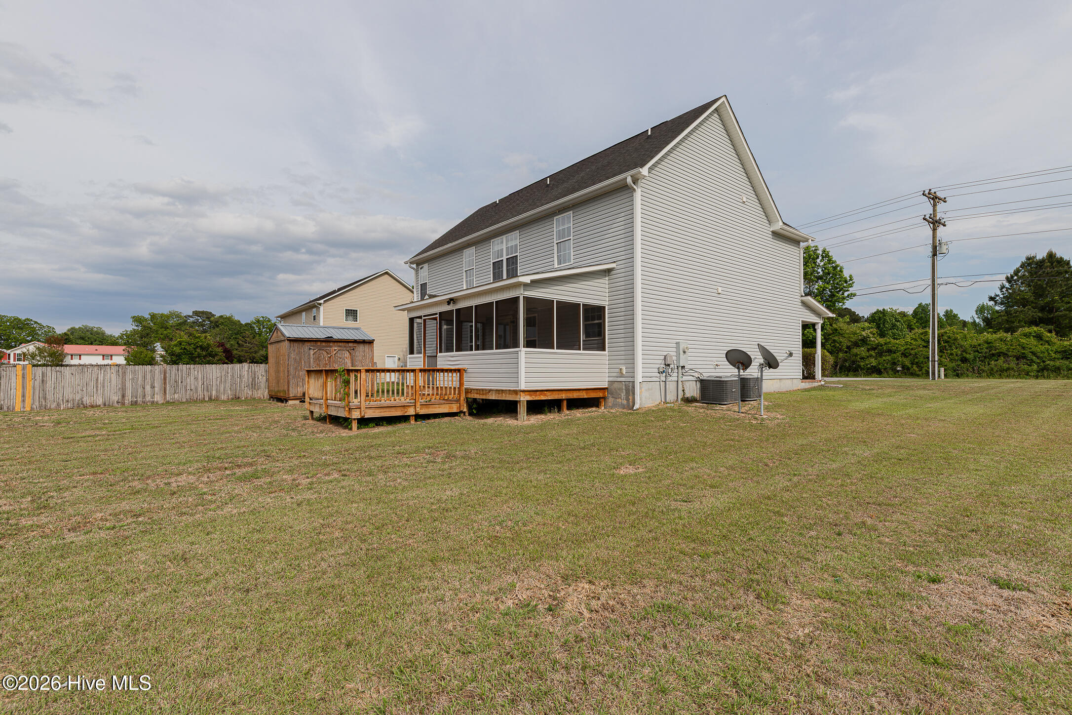 383 Francktown Road Richlands, NC 28574 - Photo 42 of 45 78REAR