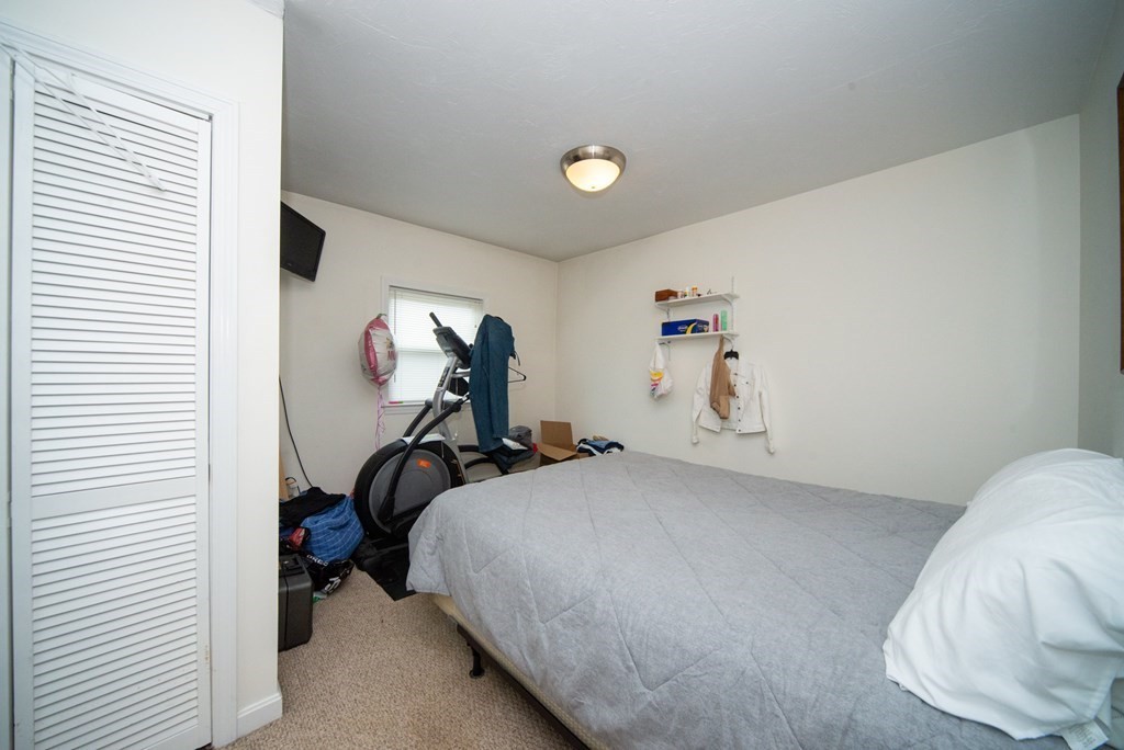 215 Walnut Street Clinton, MA 01510 - Photo 13 of 41 Gallery Image 13