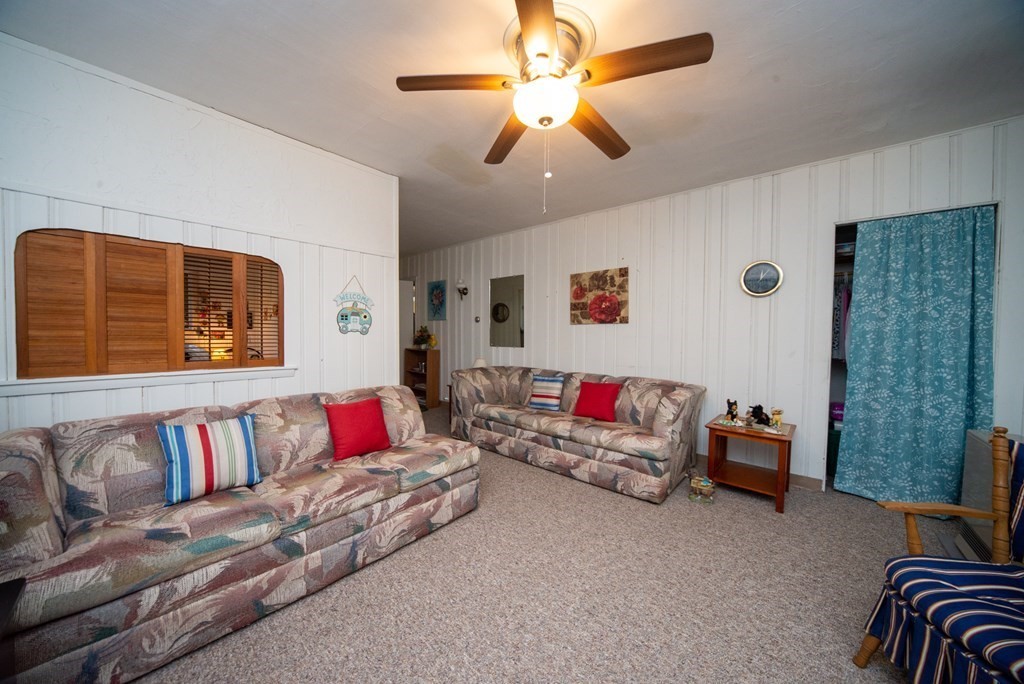 215 Walnut Street Clinton, MA 01510 - Photo 30 of 41 Gallery Image 30