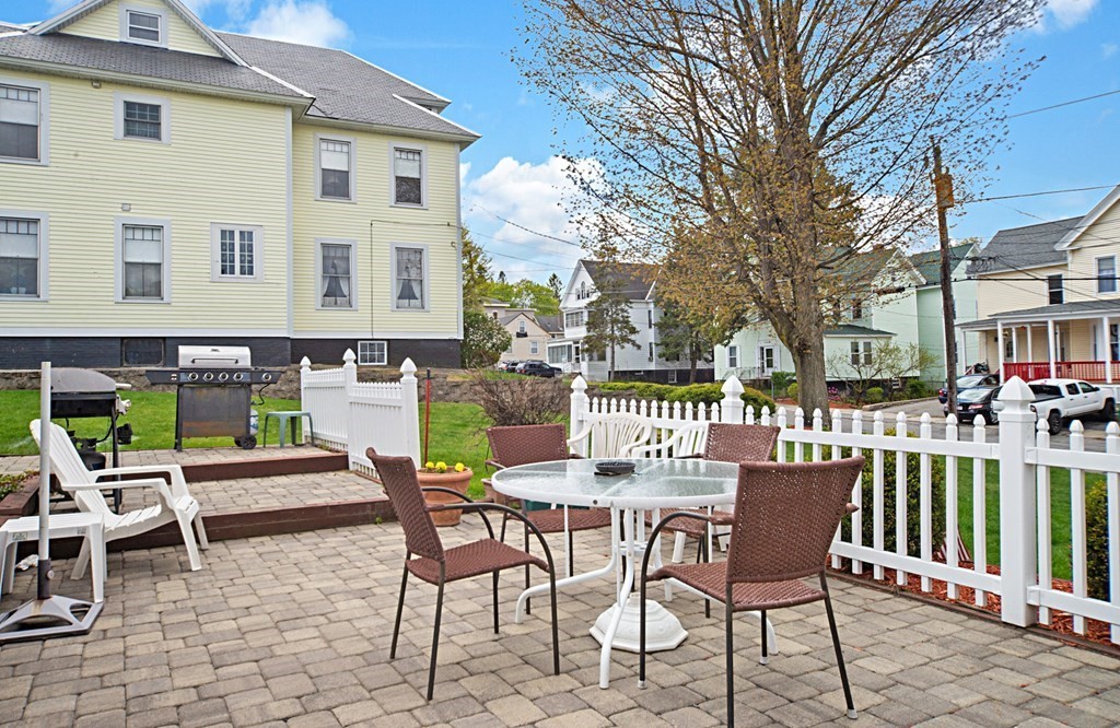 215 Walnut Street Clinton, MA 01510 - Photo 37 of 41 Gallery Image 37