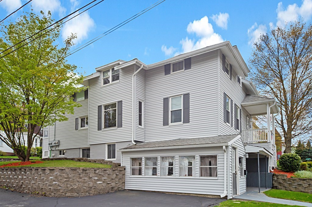215 Walnut Street Clinton, MA 01510 - Photo 41 of 41 Gallery Image 41