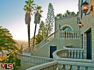5647 Tryon Road Los Angeles, CA 90068 - Photo 1 of 1