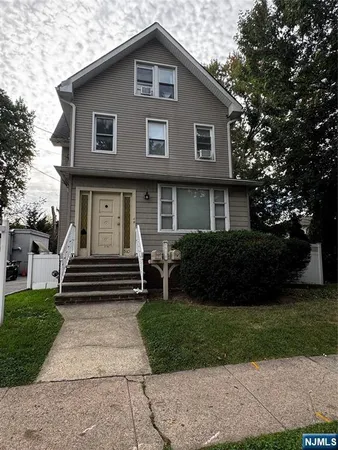 $2,400 | 510 Shaler Boulevard, Unit 3, Ridgefield, NJ 07657