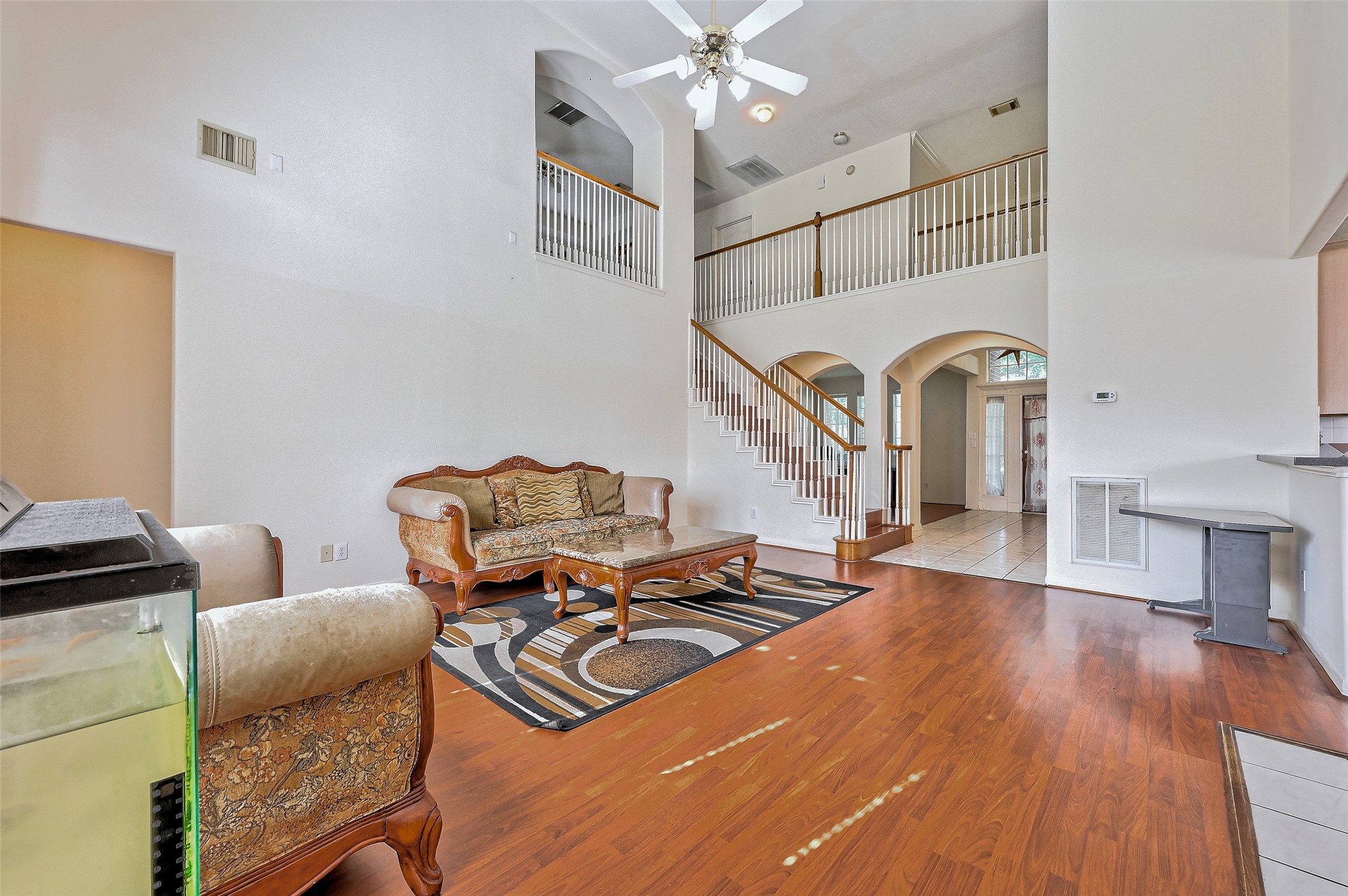 6806 Rhodes Court Missouri City, TX 77459 - Photo 15 of 50 a living room with furniture