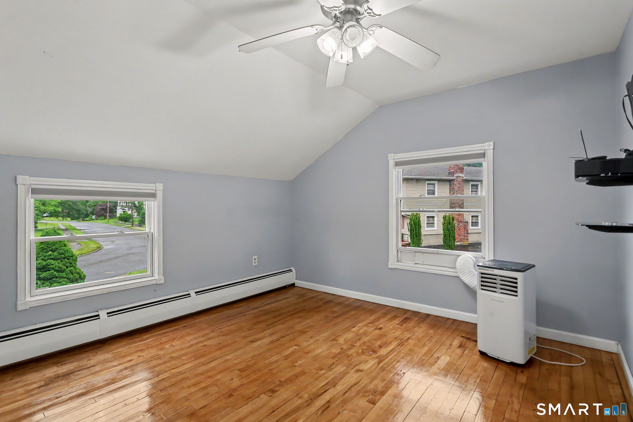 79 Green Meadow Road Milford, CT 06461 - Photo 16 of 35