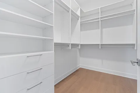 $1,025,000 | 6 North Bishop Street, Unit 406, Chicago, IL 60607